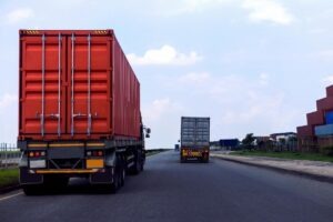 transporte de contenedores por carretera